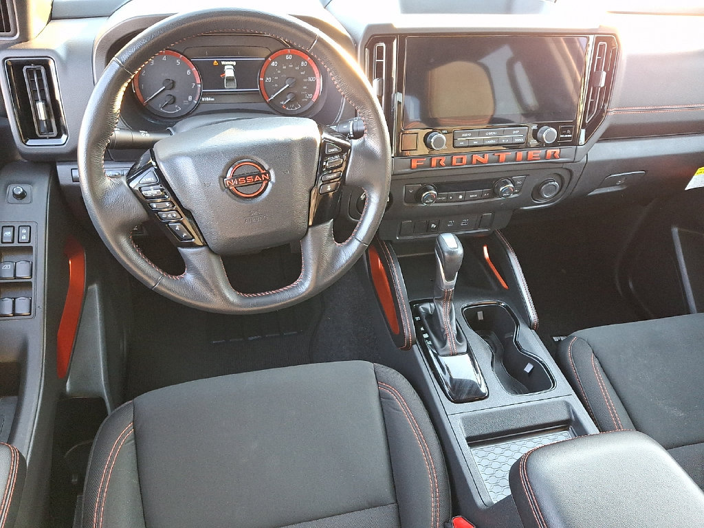 Certified 2025 Nissan Frontier PRO-4X AWD/4WD image 12