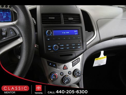Used 2016 Chevrolet Sonic LS image 9