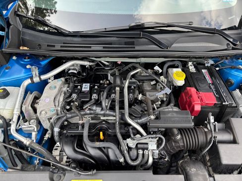 Used 2025 Nissan Sentra SV FWD image 30