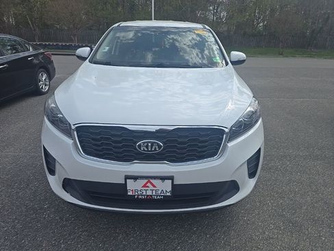 Used 2019 Kia Sorento L image 2