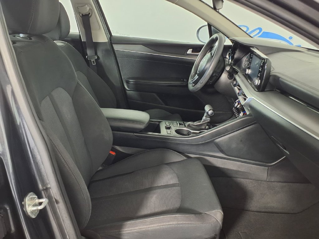 Used 2022 Kia K5 LXS FWD image 10