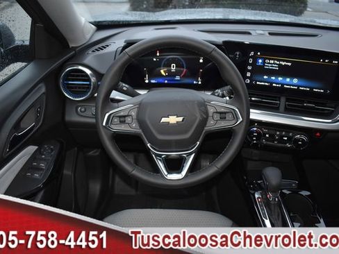New 2026 Chevrolet Trax LT w/ LT Convenience Package image 18