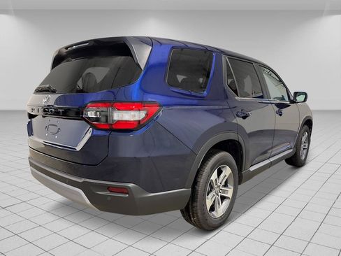 New 2025 Honda Pilot EX-L image 7