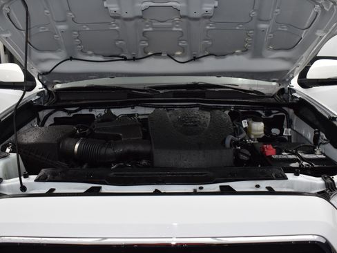 Used 2023 Toyota Tacoma SR5 image 24