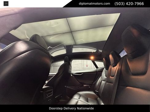 Used 2020 Tesla Model S Long Range image 24