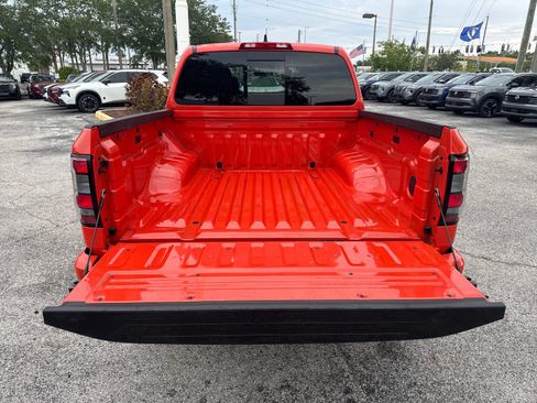 Certified 2025 Nissan Frontier PRO-4X AWD/4WD image 8