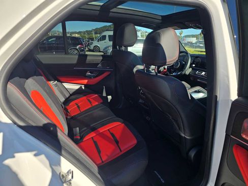 Used 2025 Mercedes-Benz GLE 53 AMG AMG GLE 53 image 13