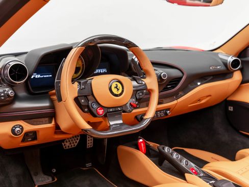 Certified 2022 Ferrari F8 Tributo image 4