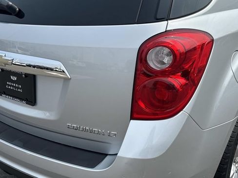 Used 2010 Chevrolet Equinox LT w/ Vehicle Interface Package FWD image 6