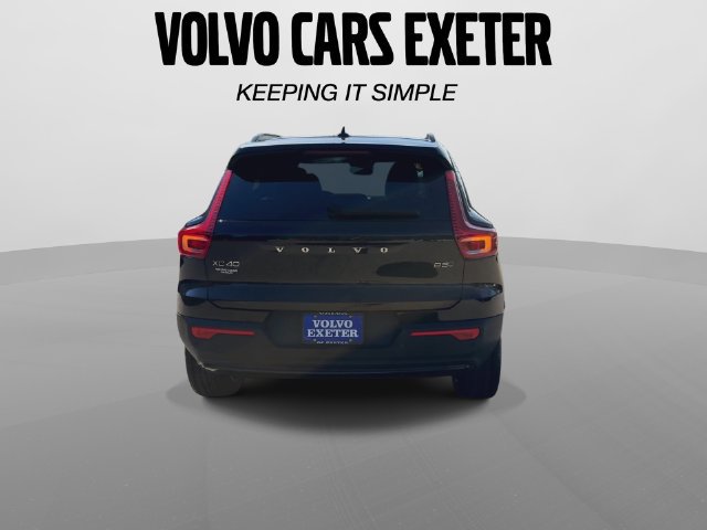 Certified 2023 Volvo XC40 B5 Plus w/ Climate Package AWD/4WD image 10