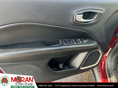 Used 2020 Jeep Compass Limited image 14