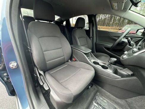 Certified 2024 Chevrolet Malibu RS w/ LPO, Floor Liner Package image 25