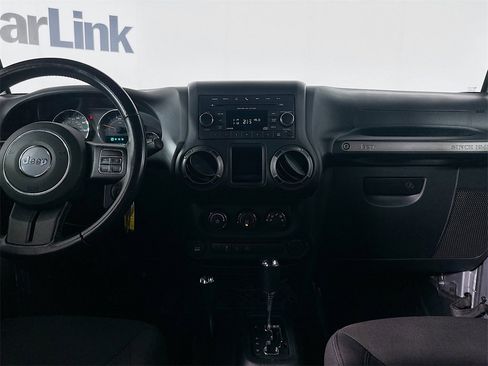 Used 2018 Jeep Wrangler Unlimited Sport w/ Connectivity Group image 23