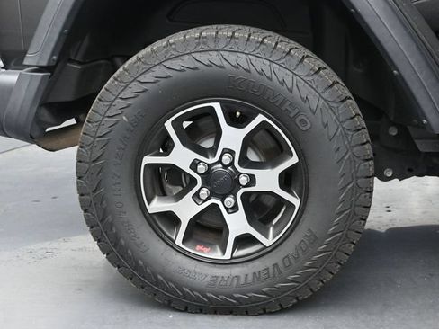 Used 2021 Jeep Wrangler Unlimited Rubicon AWD/4WD image 37