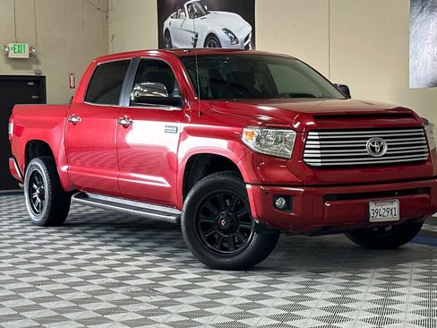 Used 2015 Toyota Tundra Platinum image 2