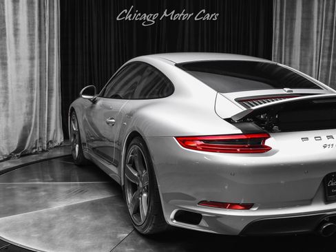 Used 2019 Porsche 911 Carrera T RWD image 38