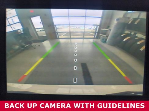 Used 2018 Jeep Renegade Latitude w/ Cold Weather Group image 15