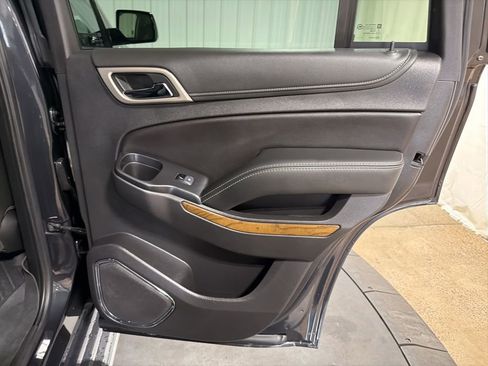 Used 2020 GMC Yukon Denali w/ Open Road Package AWD/4WD image 18