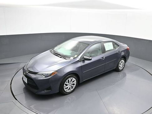 Used 2018 Toyota Corolla LE w/ Body Protection Package FWD image 32