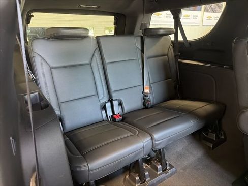 Used 2023 GMC Yukon XL Denali w/ Max Trailering Package AWD/4WD image 27