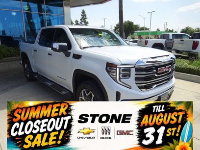 New 2026 GMC Sierra 1500 SLT w/ SLT Premium Package