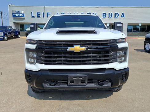 Used 2024 Chevrolet Silverado 2500 W/T w/ WT Convenience Package RWD image 4