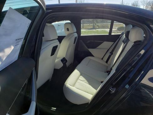 New 2026 BMW 530i xDrive w/ M Sport Package image 7