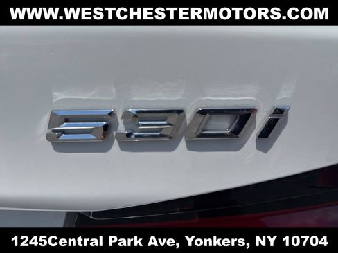 Used 2021 BMW 530i w/ Convenience Package RWD image 24