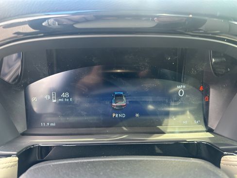 New 2026 Lincoln Corsair Premiere image 16