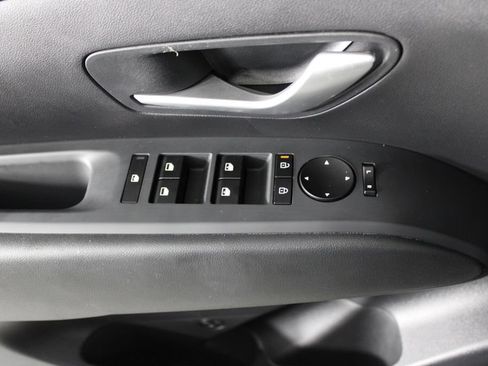 Certified 2026 Hyundai Santa Cruz SEL FWD image 23
