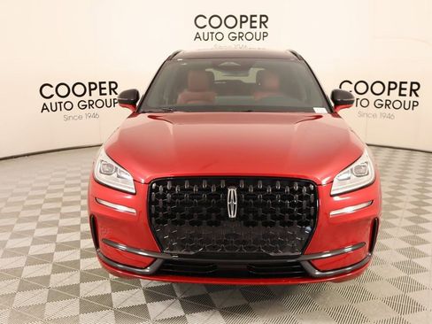 New 2026 Lincoln Corsair Reserve w/ Jet Appearance Package FWD image 10