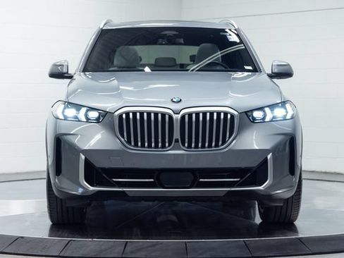 Used 2025 BMW X5 sDrive40i w/ Climate Comfort Package RWD image 5