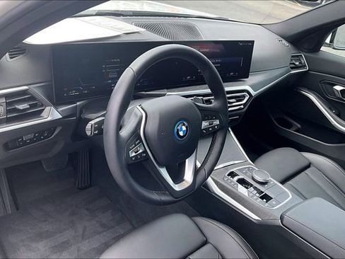 Used 2024 BMW 330e w/ Convenience Package RWD image 13