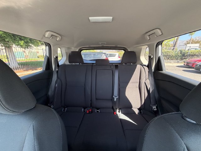 Used 2024 Nissan Rogue S AWD/4WD image 34