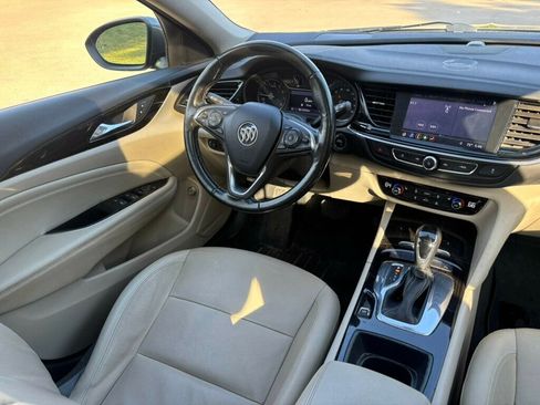 Used 2019 Buick Regal Essence w/ Driver Confidence Package I AWD/4WD image 25