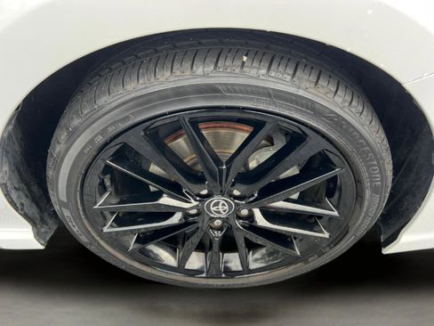 Used 2021 Toyota Camry XSE w/ Navigation Package image 33