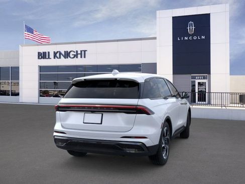New 2026 Lincoln Nautilus Premier w/ Jet Appearance Package AWD/4WD image 8