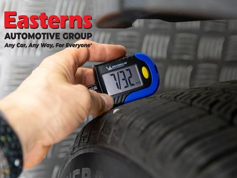 Used 2022 Subaru Forester Premium AWD/4WD image 33