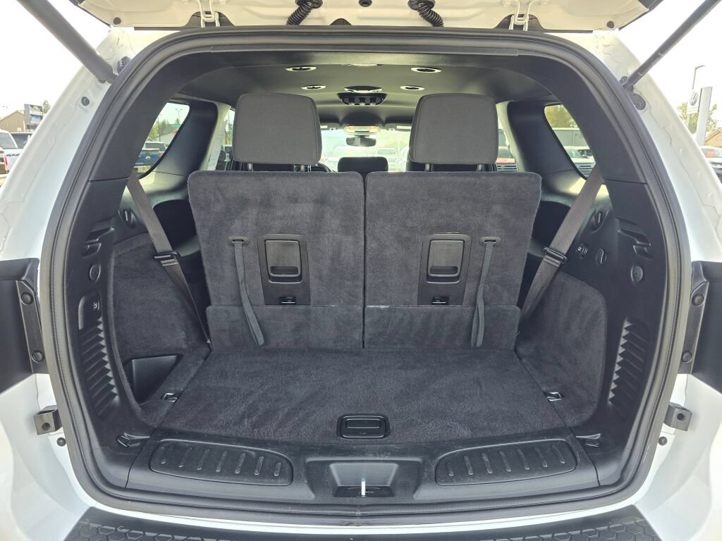 Used 2025 Dodge Durango GT AWD/4WD image 15