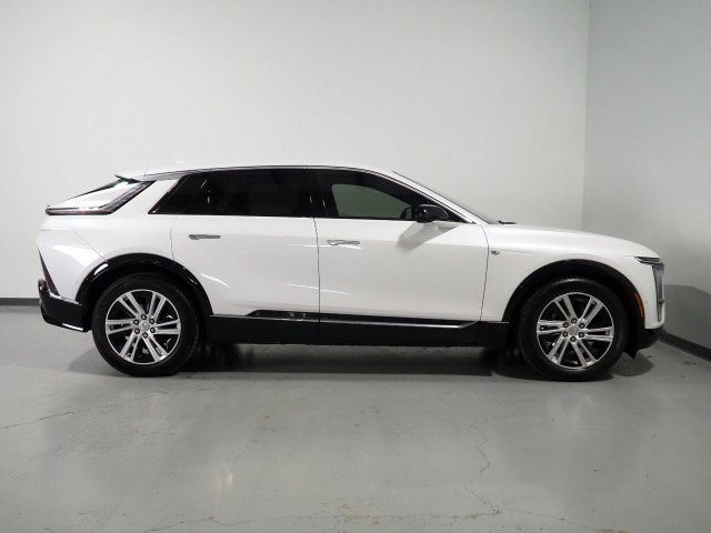 Used 2024 Cadillac Lyriq Tech w/ Driver Assist Package RWD image 5