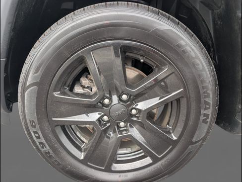 Used 2022 Jeep Compass Latitude AWD/4WD image 25