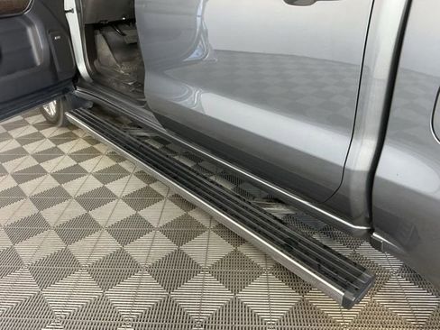 Used 2021 GMC Sierra 1500 Denali w/ Denali Ultimate Package AWD/4WD image 8