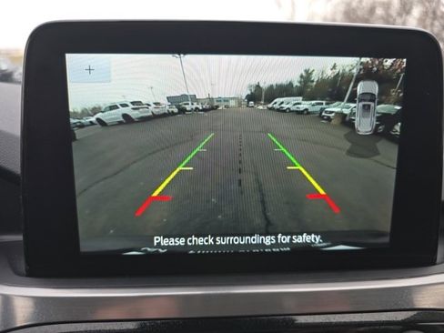 Certified 2022 Ford Escape Titanium image 16