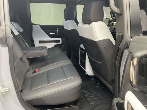 Used 2024 GMC Hummer EV 2X AWD/4WD image 28