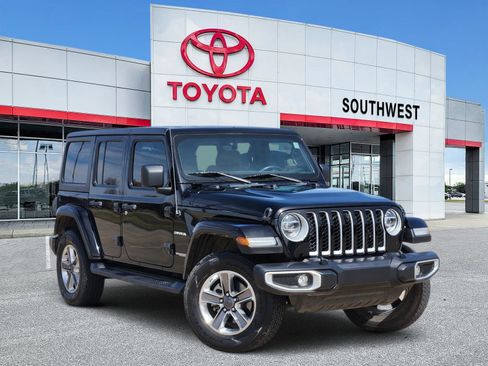 Used 2021 Jeep Wrangler Unlimited Sahara image 1