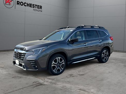 Used 2024 Subaru Ascent Touring AWD/4WD image 7