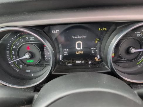 Used 2023 Jeep Wrangler Unlimited w/ Sun & Screen Package AWD/4WD image 20