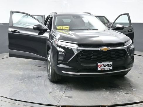 New 2026 Chevrolet Trax LT w/ Driver Confidence Package image 50
