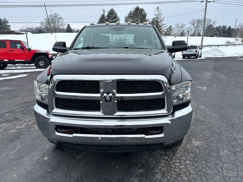 Used 2014 RAM 2500 Tradesman w/ Chrome Appearance Group image 2
