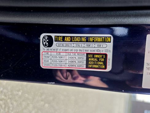 Used 2009 MAZDA MAZDA5 Sport FWD image 42